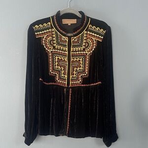 Double D Ranch Plateau of Tibet Black Velvet Top with Embroidery